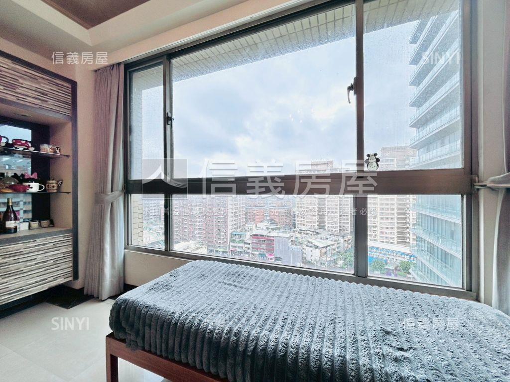 稀有釋出竹城高樓三房美宅房屋室內格局與周邊環境