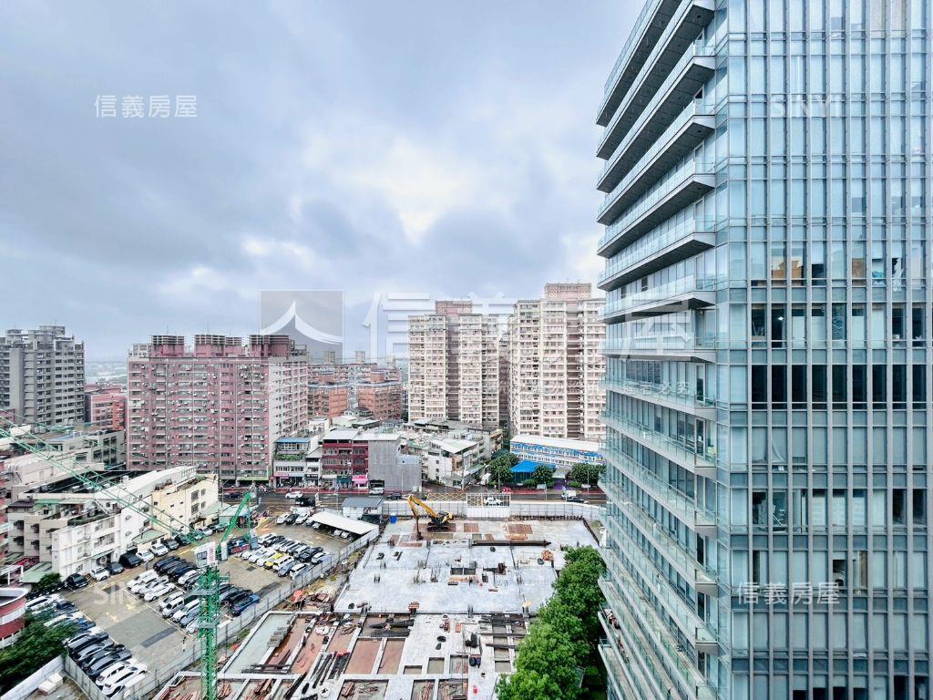稀有釋出竹城高樓三房美宅房屋室內格局與周邊環境