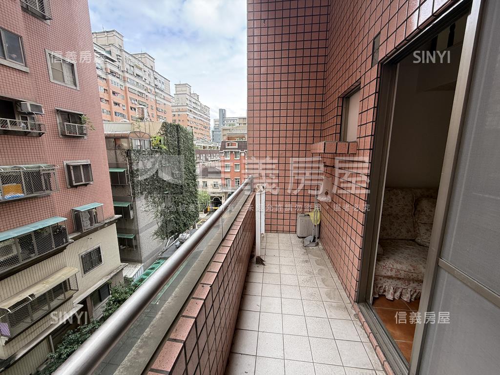 中港盛世稀有釋出房屋室內格局與周邊環境