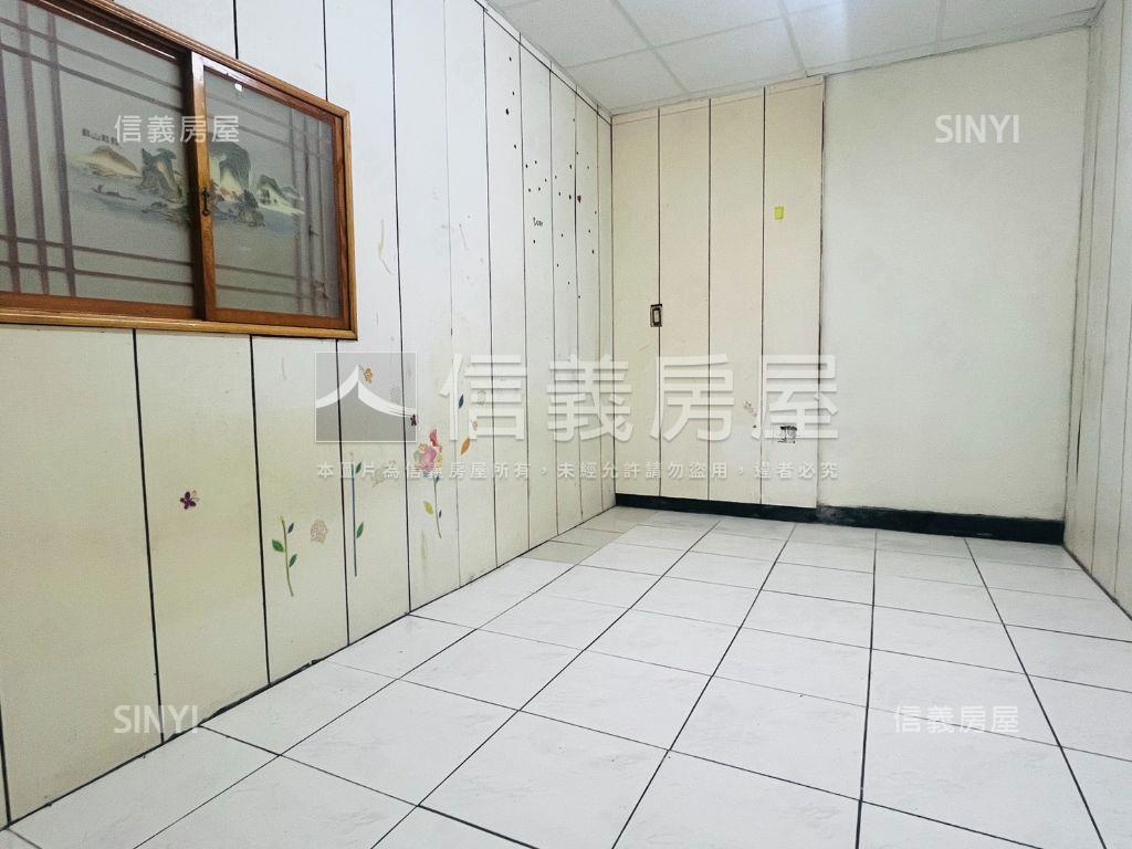 機能讚！近捷運公寓三樓房屋室內格局與周邊環境
