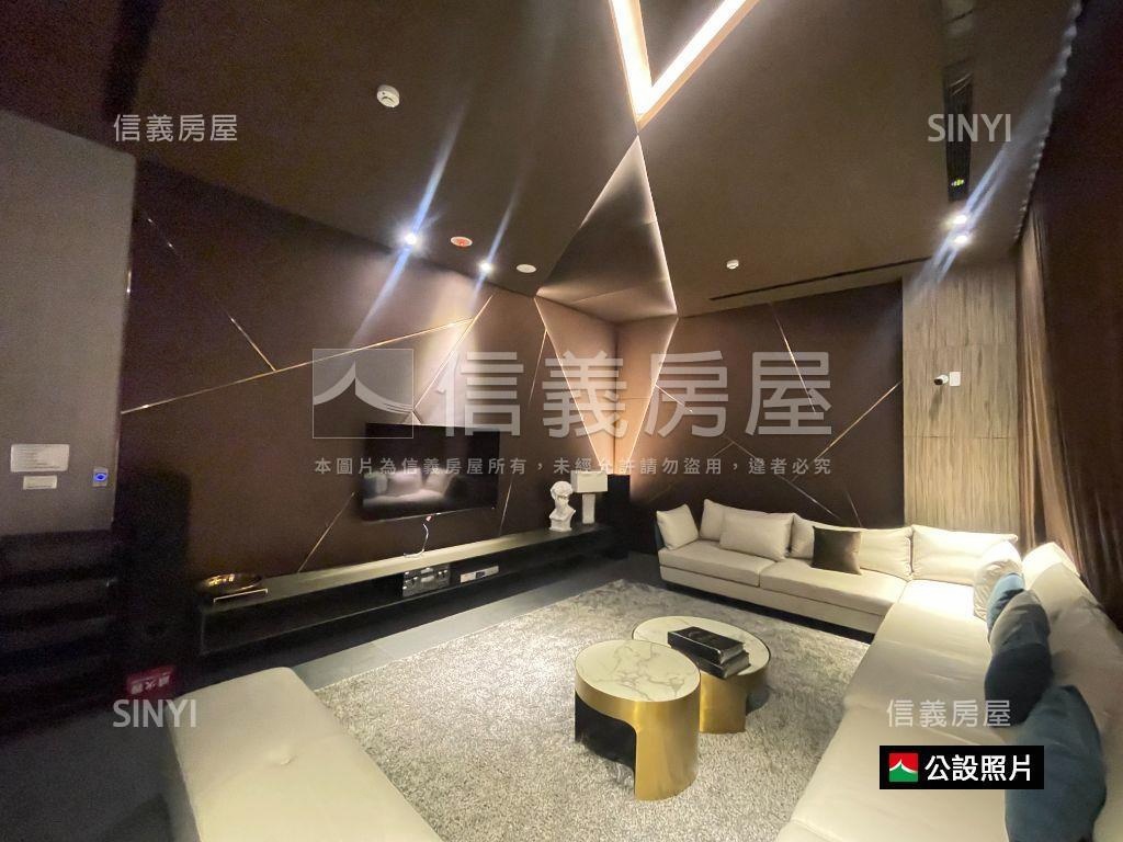 小港３年衛浴開窗質感兩房房屋室內格局與周邊環境
