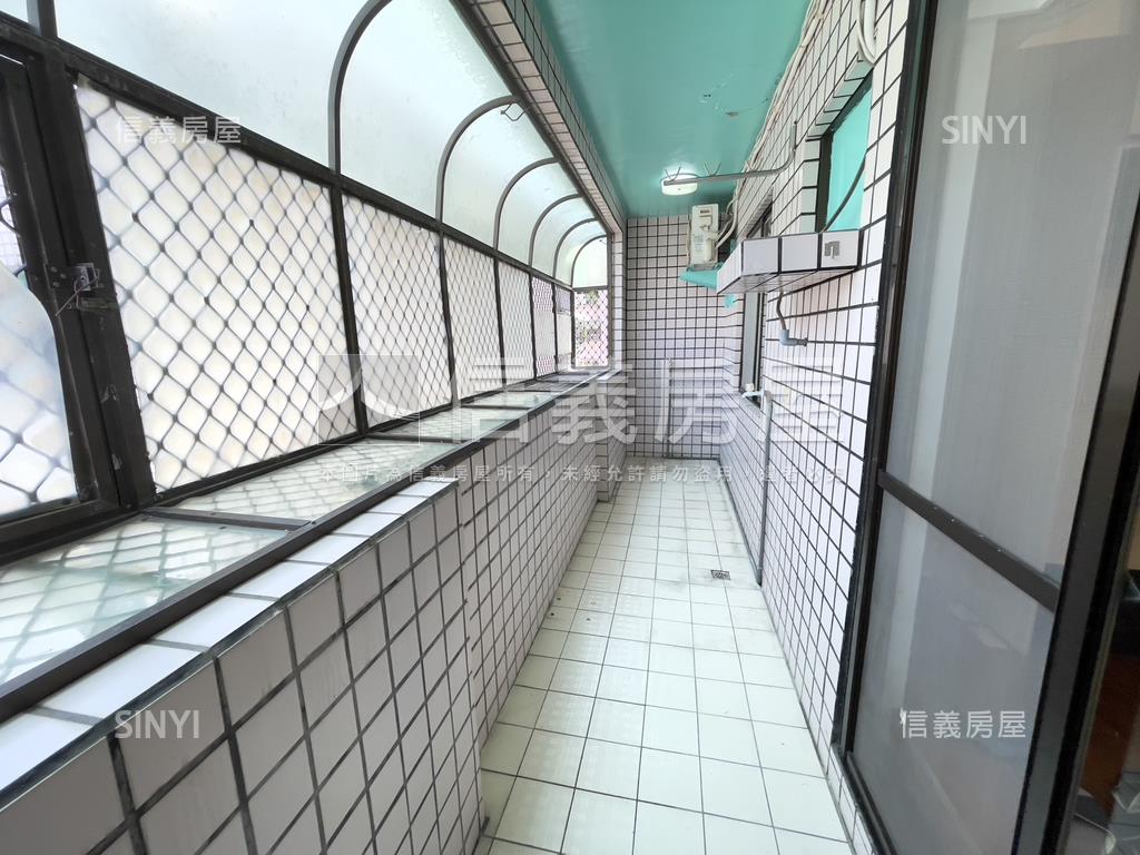 稀有藝文精美三房平車房屋室內格局與周邊環境