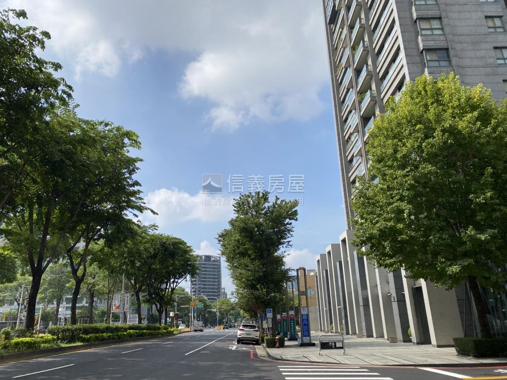 七期優質店面房屋室內格局與周邊環境