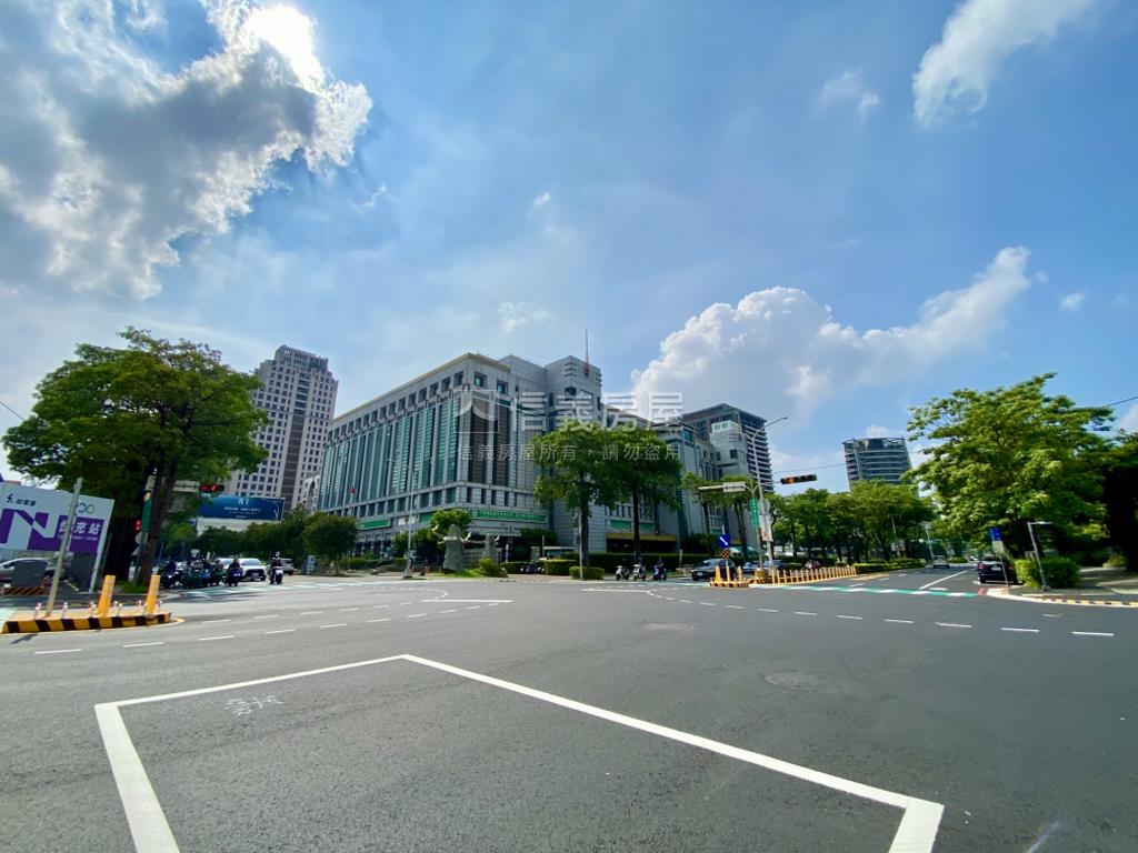 七期優質店面房屋室內格局與周邊環境