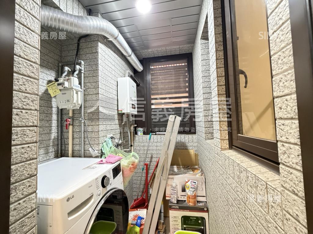 內壢輕屋齡稀有三房車位房屋室內格局與周邊環境