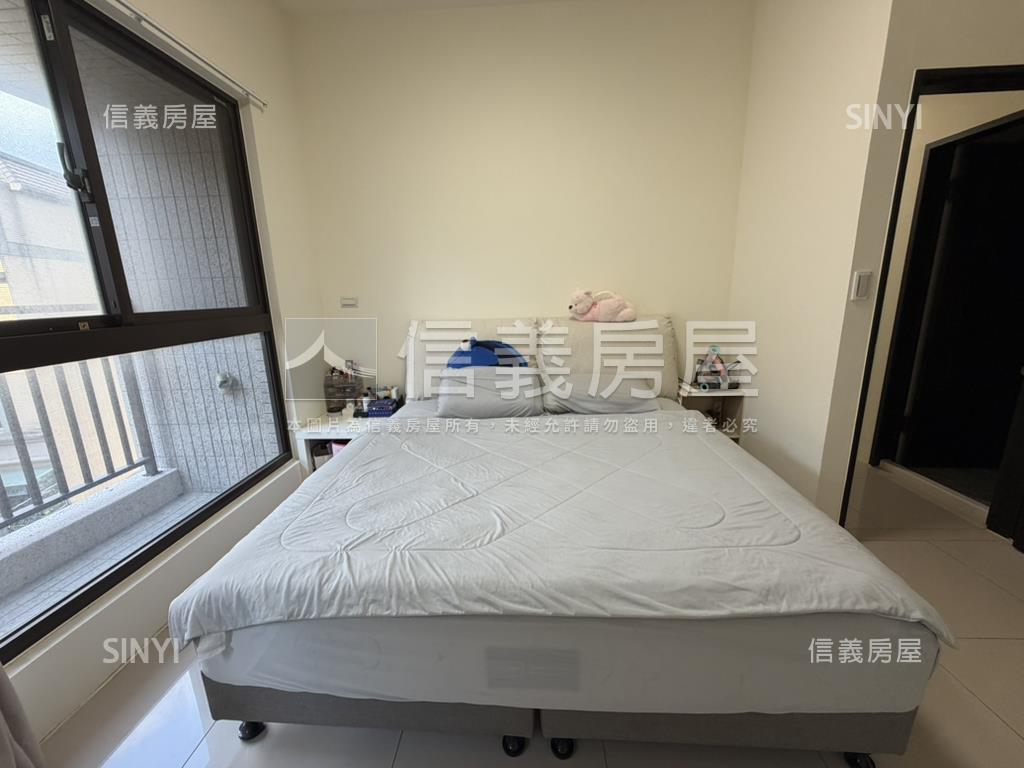 內壢輕屋齡稀有三房車位房屋室內格局與周邊環境