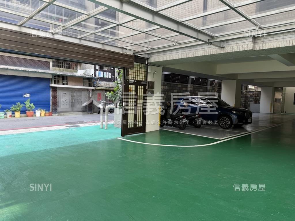 內壢輕屋齡稀有三房車位房屋室內格局與周邊環境