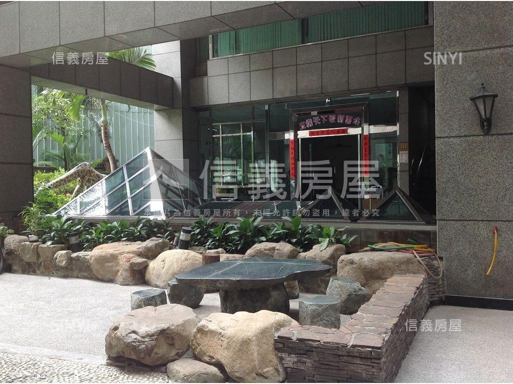 近中興大學邊間金樓店房屋室內格局與周邊環境