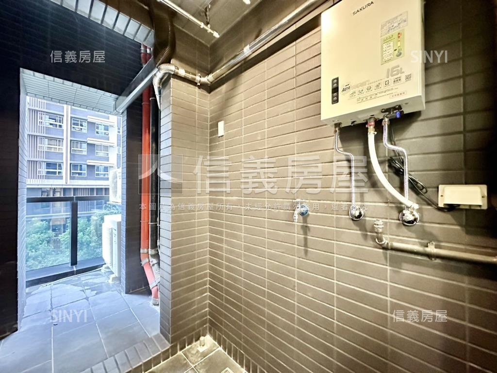 帝國花園帶裝潢高坪效三房房屋室內格局與周邊環境
