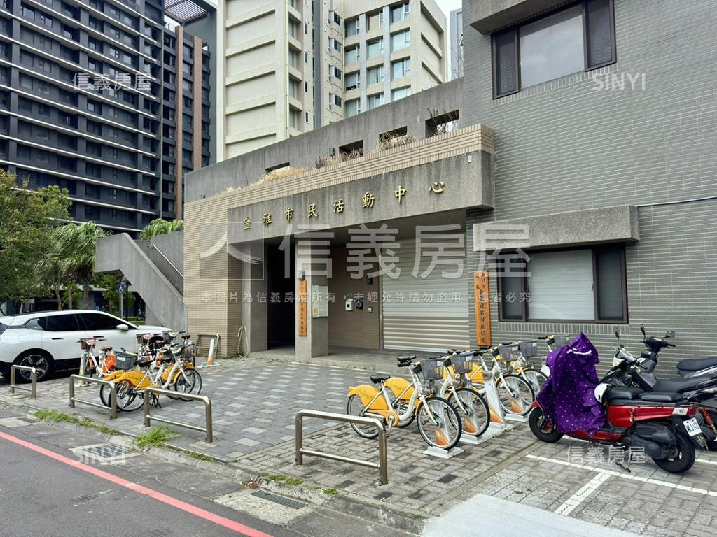 昕天地２房平面車位房屋室內格局與周邊環境