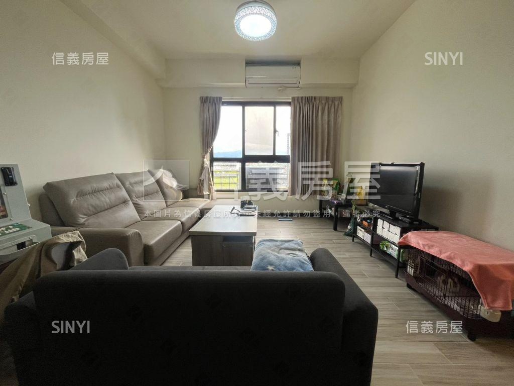 真綻豪景大三房車位房屋室內格局與周邊環境