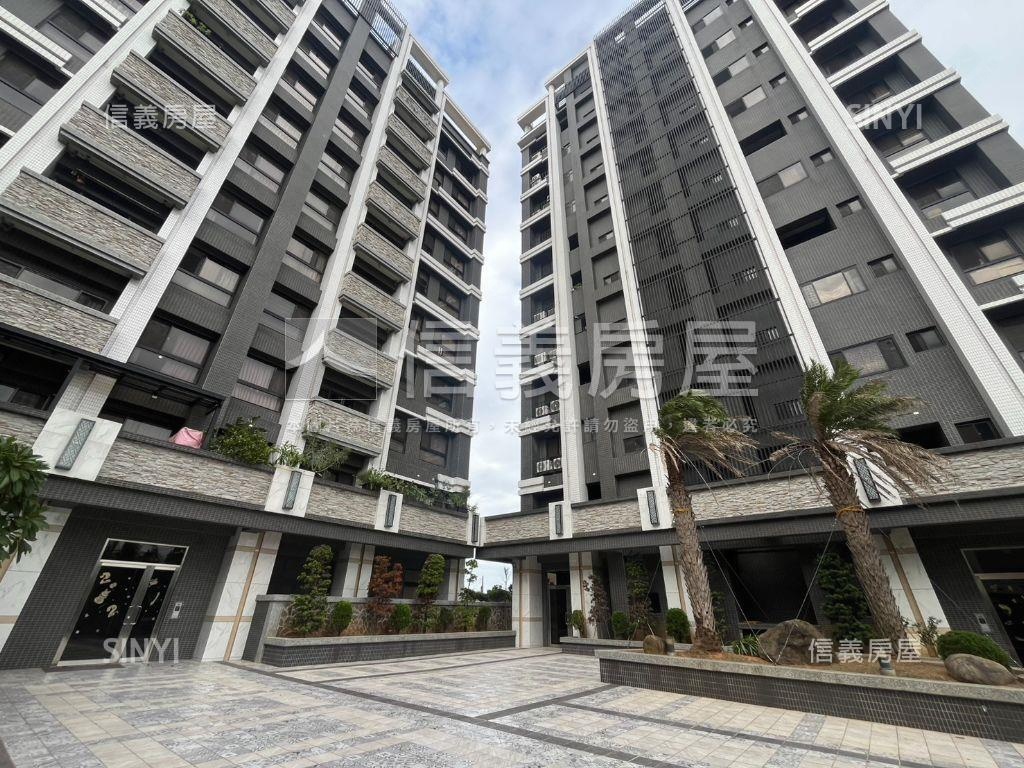 真綻豪景大三房車位房屋室內格局與周邊環境