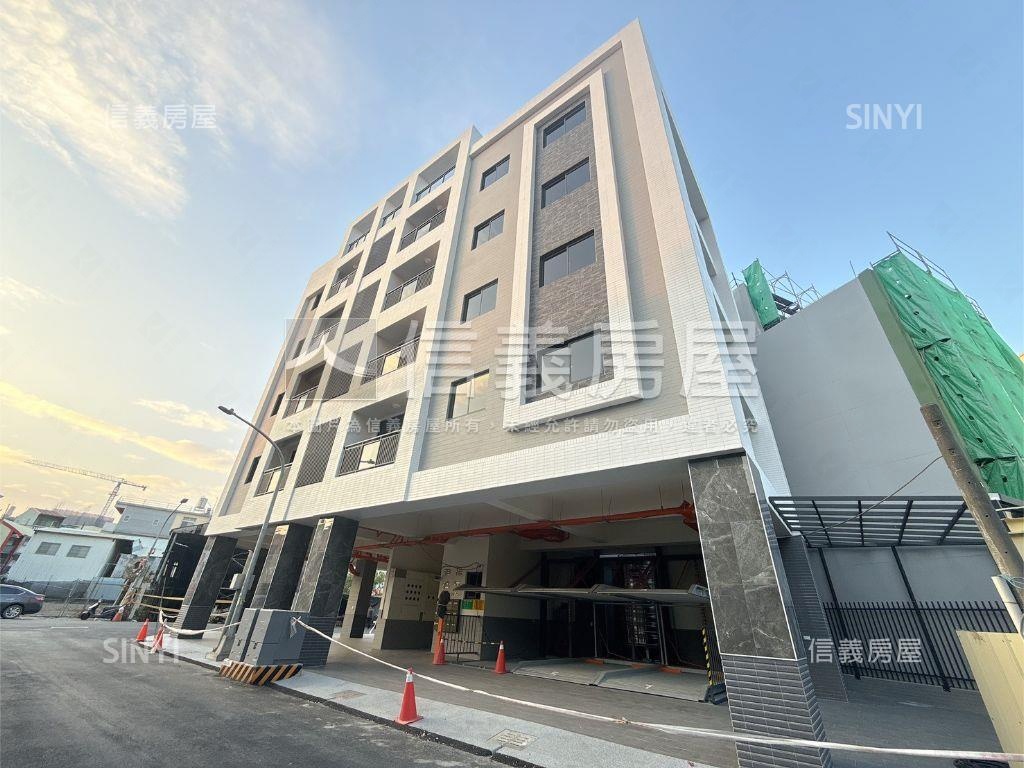 近台積電ｔ新加坡式三房Ⅰ房屋室內格局與周邊環境