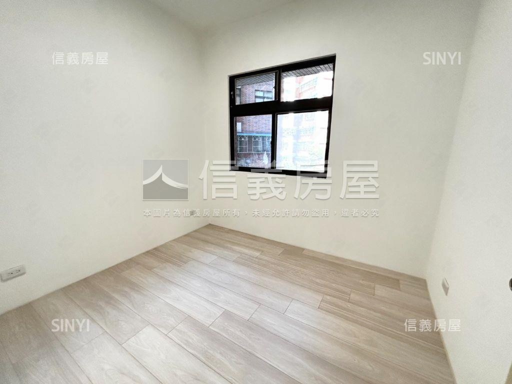 稀有✰陸光重新整理大三房房屋室內格局與周邊環境
