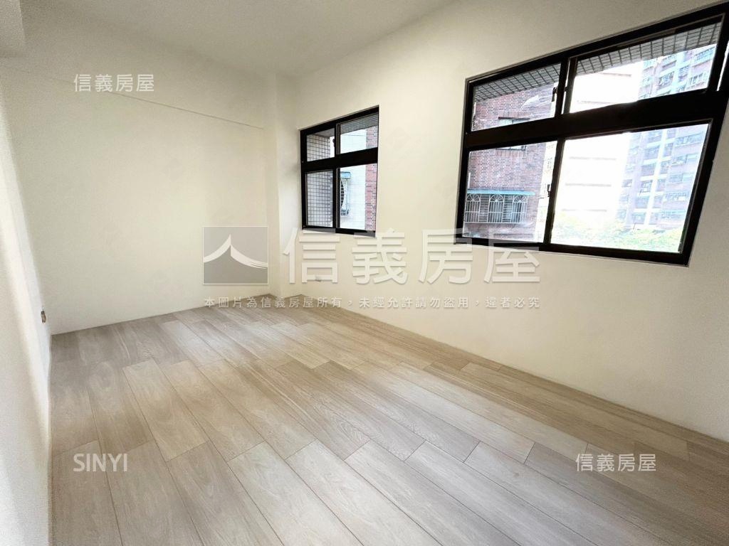稀有✰陸光重新整理大三房房屋室內格局與周邊環境