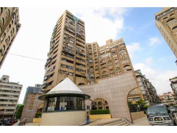 雅典王朝Ｂ高樓四房車位