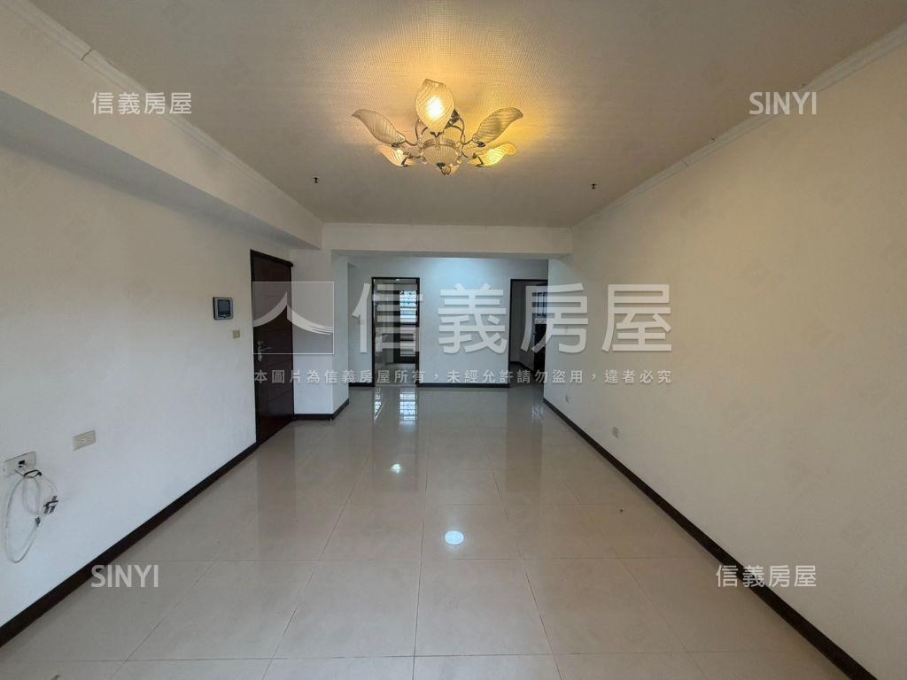 台北好境三房車位房屋室內格局與周邊環境