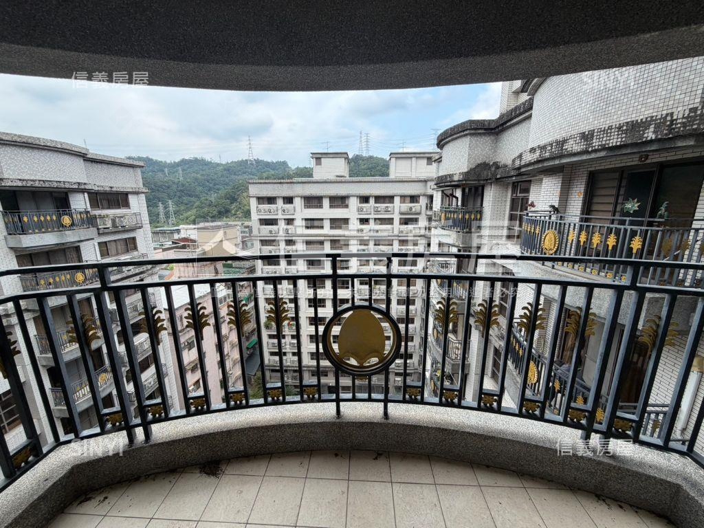 台北好境三房車位房屋室內格局與周邊環境