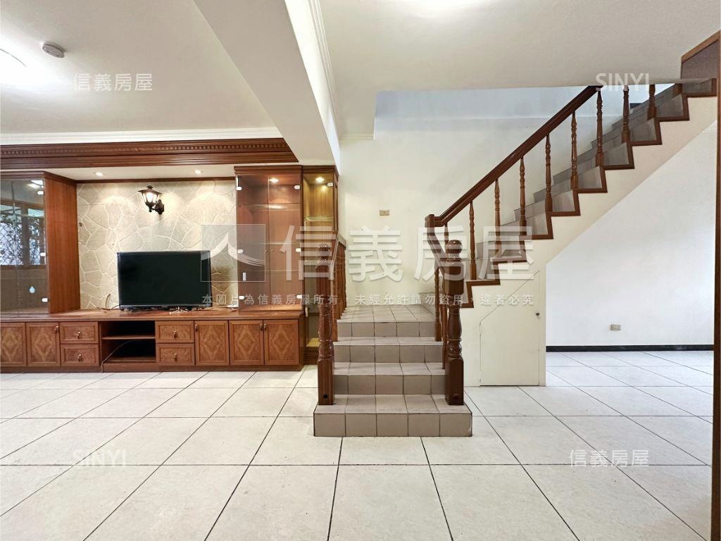 ❀驚豔雙絕精品美廈❀房屋室內格局與周邊環境