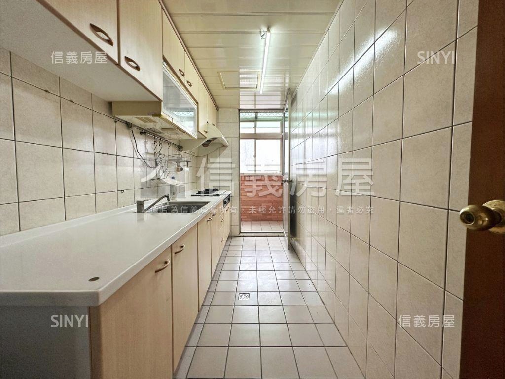 ❀驚豔雙絕精品美廈❀房屋室內格局與周邊環境