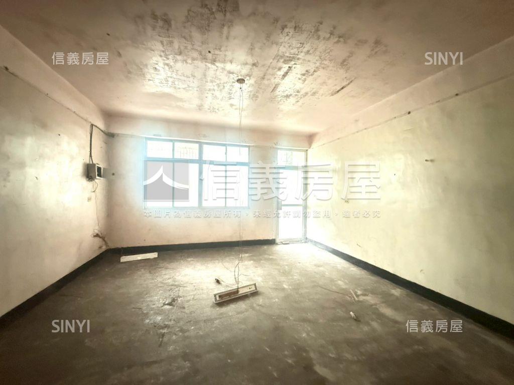 低總價楊梅國小旁美透天房屋室內格局與周邊環境