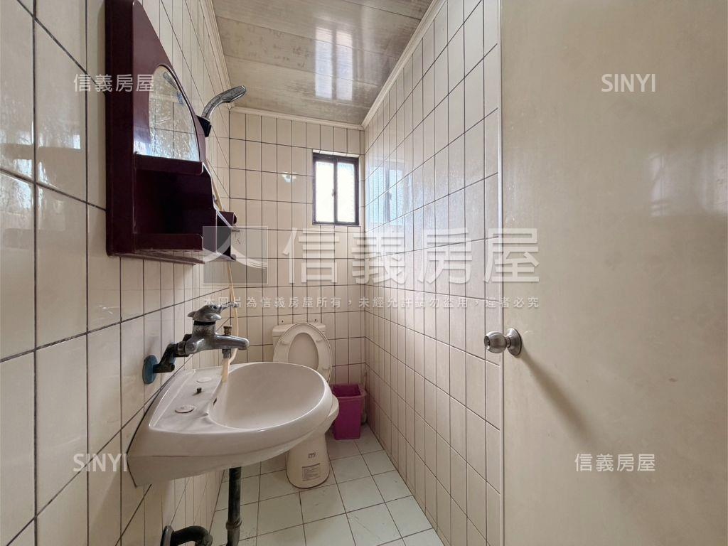 近元生國小邊間採光美寓房屋室內格局與周邊環境