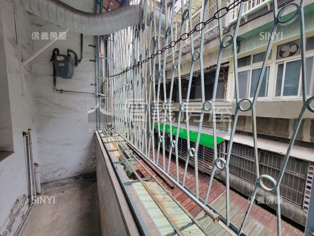 西園邊間好宅居房屋室內格局與周邊環境