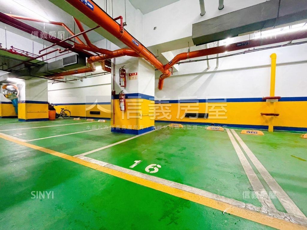 傳世豪邸－仁愛鳳翔房屋室內格局與周邊環境