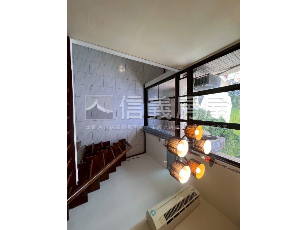 大皇冠景觀美屋房屋室內格局與周邊環境