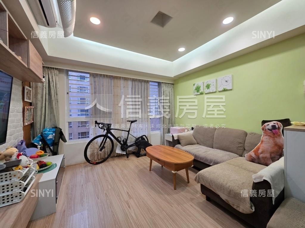 市區美學苑溫馨裝潢美三房房屋室內格局與周邊環境