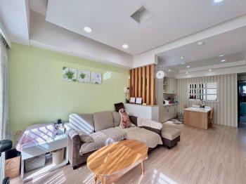 市區美學苑溫馨裝潢美三房