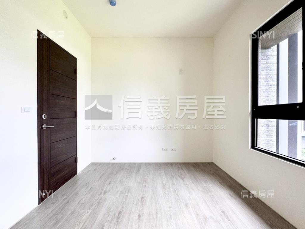 １４期元城全新未住三房車房屋室內格局與周邊環境