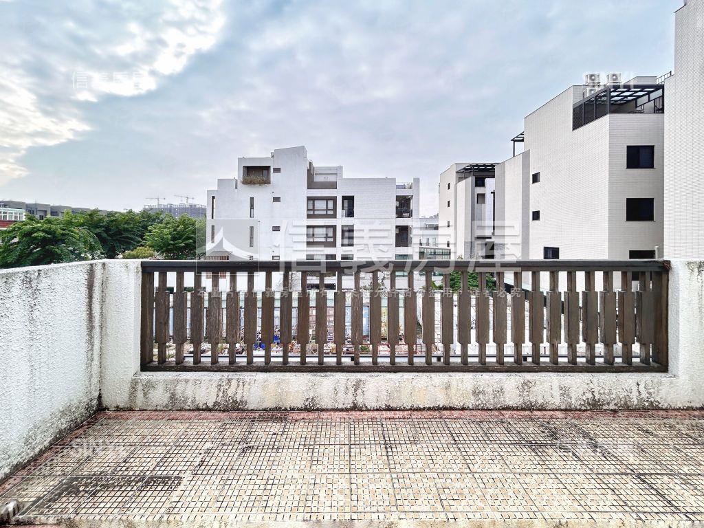 祥順二路別墅Ａ房屋室內格局與周邊環境