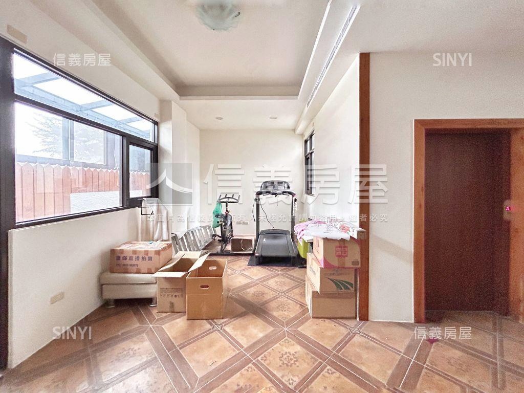 祥順二路別墅Ａ房屋室內格局與周邊環境