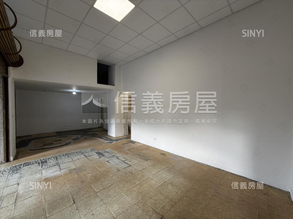 林森路面寬約８．８米店面房屋室內格局與周邊環境