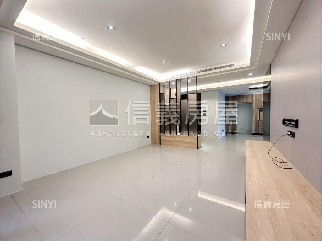 大硯九＋１高樓視野大三房房屋室內格局與周邊環境