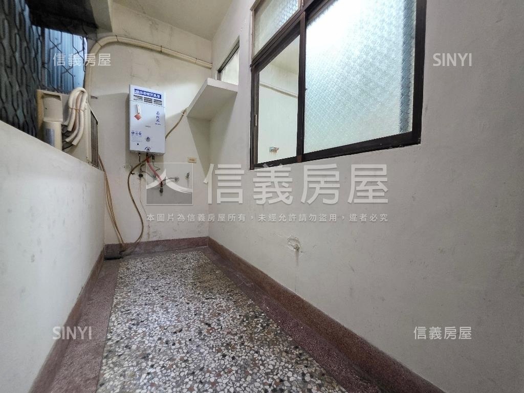 近仁愛醫院孝親房熱鬧透店房屋室內格局與周邊環境