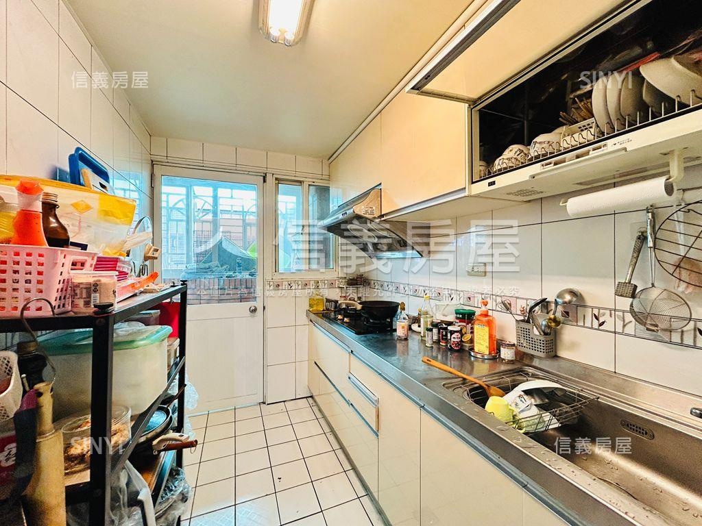 翰林天廈邊間大三房房屋室內格局與周邊環境