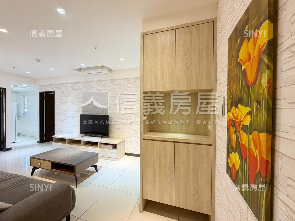 裝潢伯爵兩房美屋房屋室內格局與周邊環境