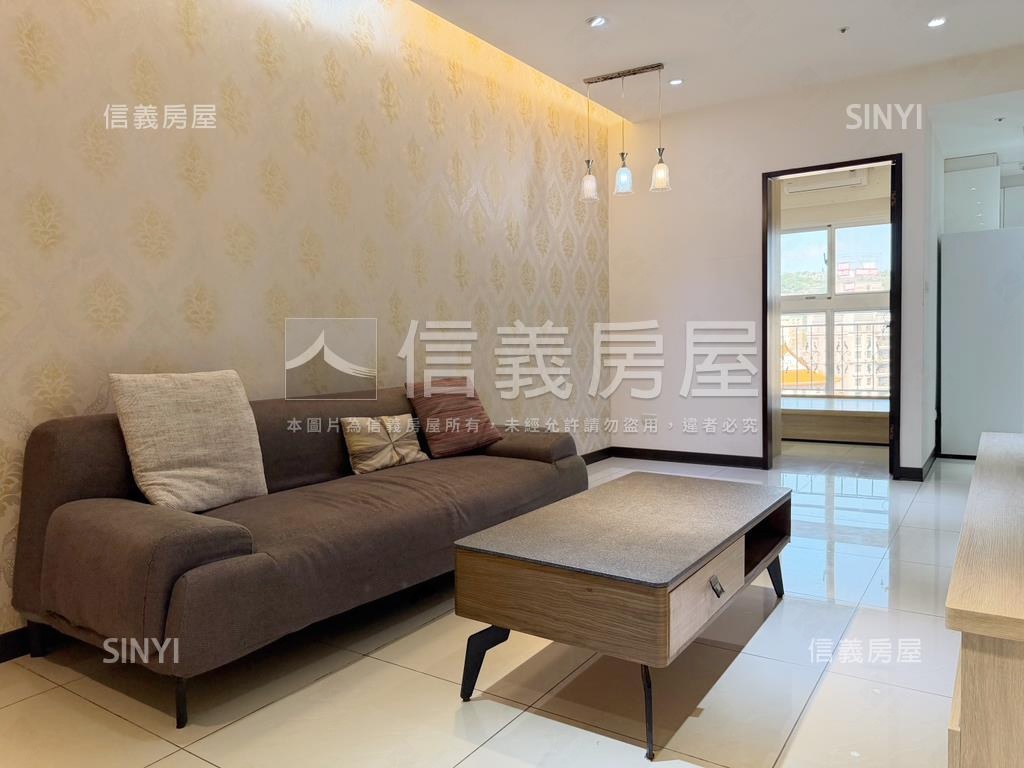 裝潢伯爵兩房美屋房屋室內格局與周邊環境