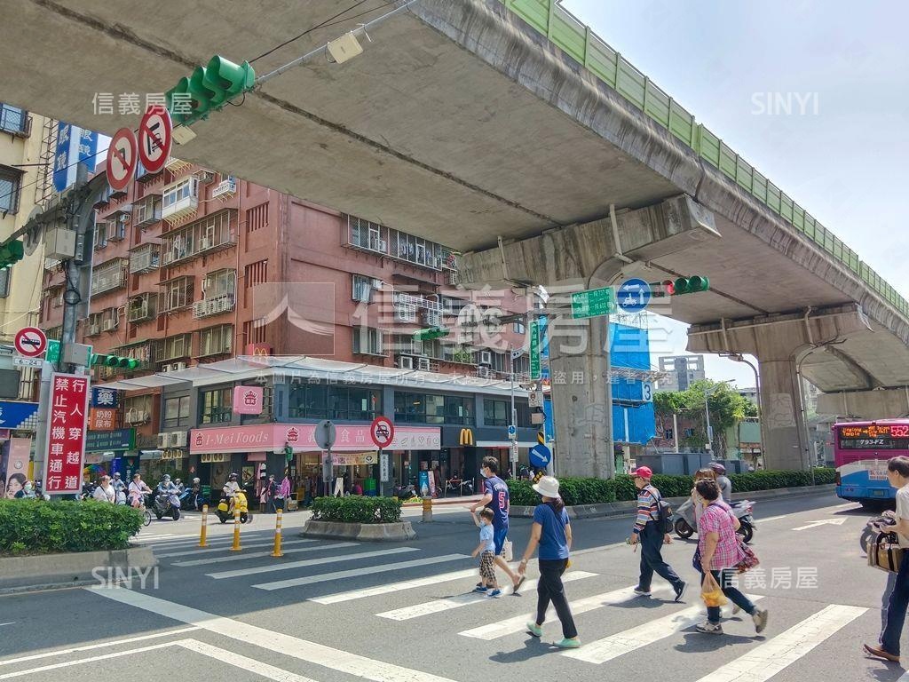 港墘沁園美廈電梯三房房屋室內格局與周邊環境