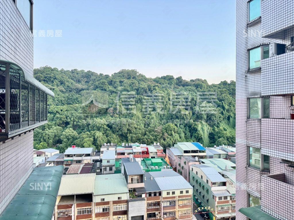 鬧區山景夢想成家房屋室內格局與周邊環境