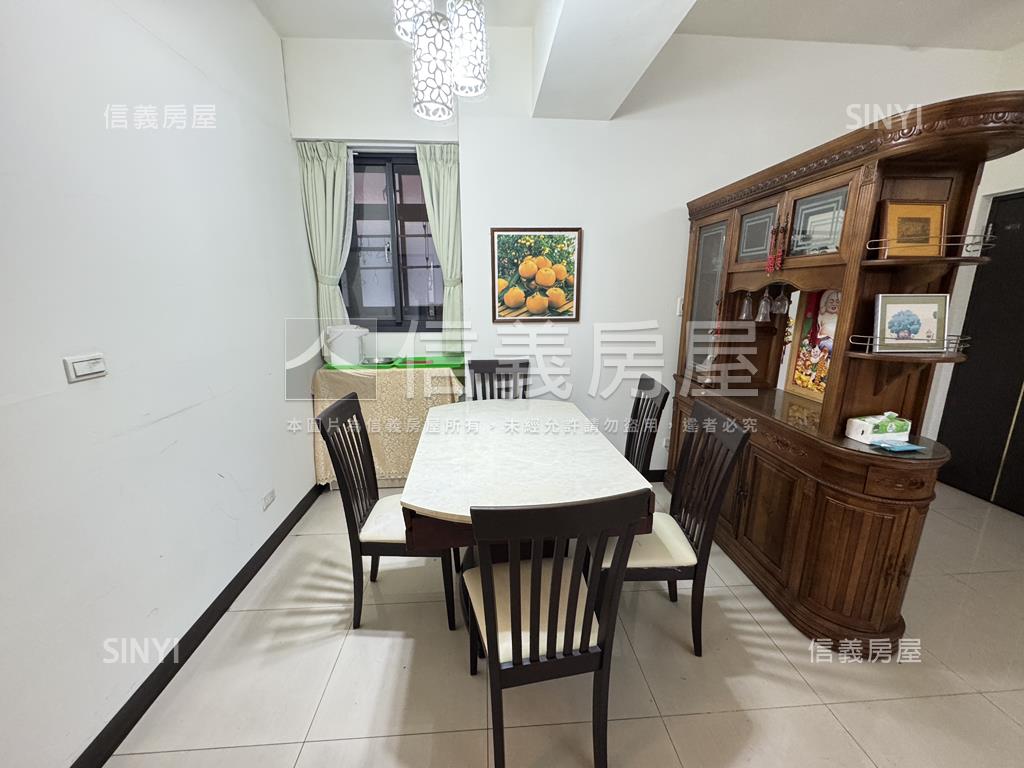 華夏金城公園景觀典雅３房房屋室內格局與周邊環境