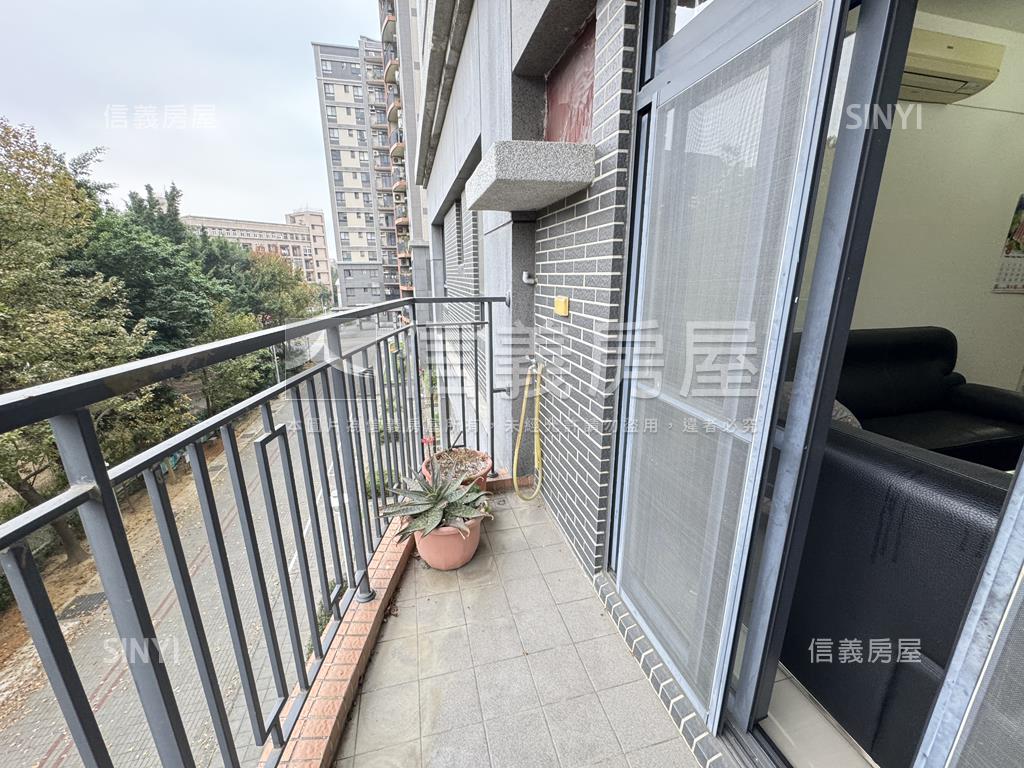 華夏金城公園景觀典雅３房房屋室內格局與周邊環境