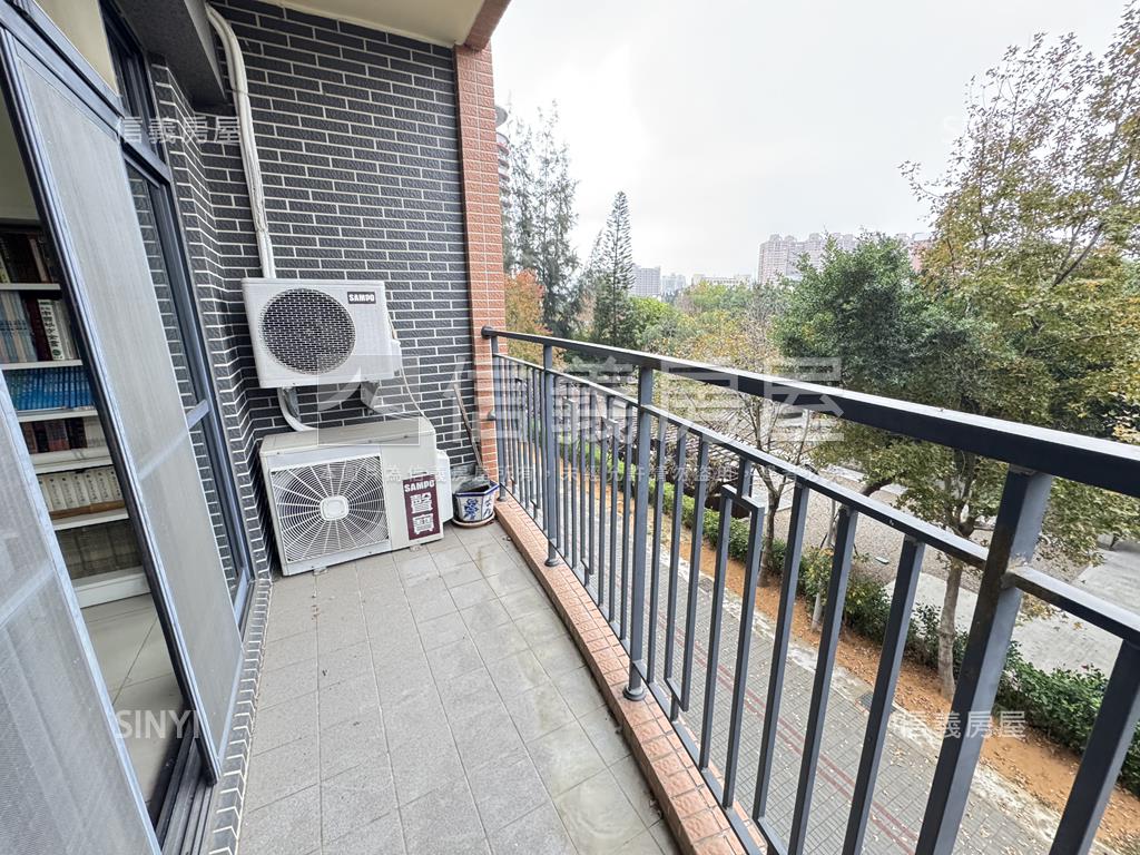 華夏金城公園景觀典雅３房房屋室內格局與周邊環境