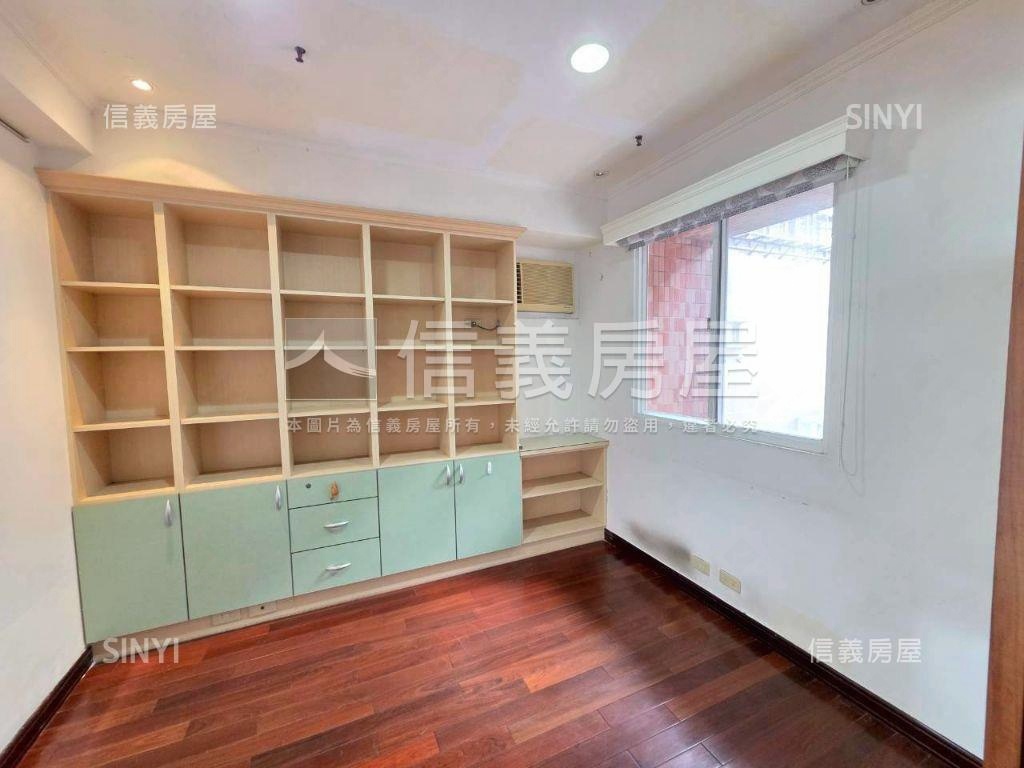 至臻山河‧春臨大地房屋室內格局與周邊環境