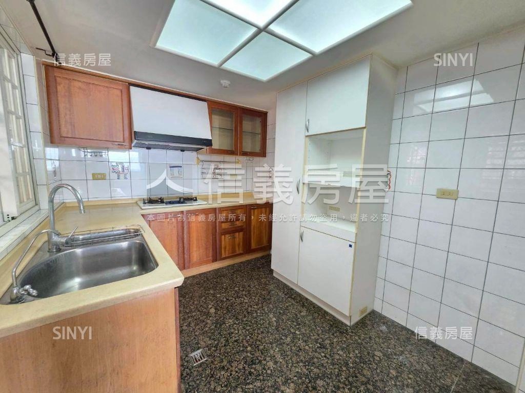 至臻山河‧春臨大地房屋室內格局與周邊環境