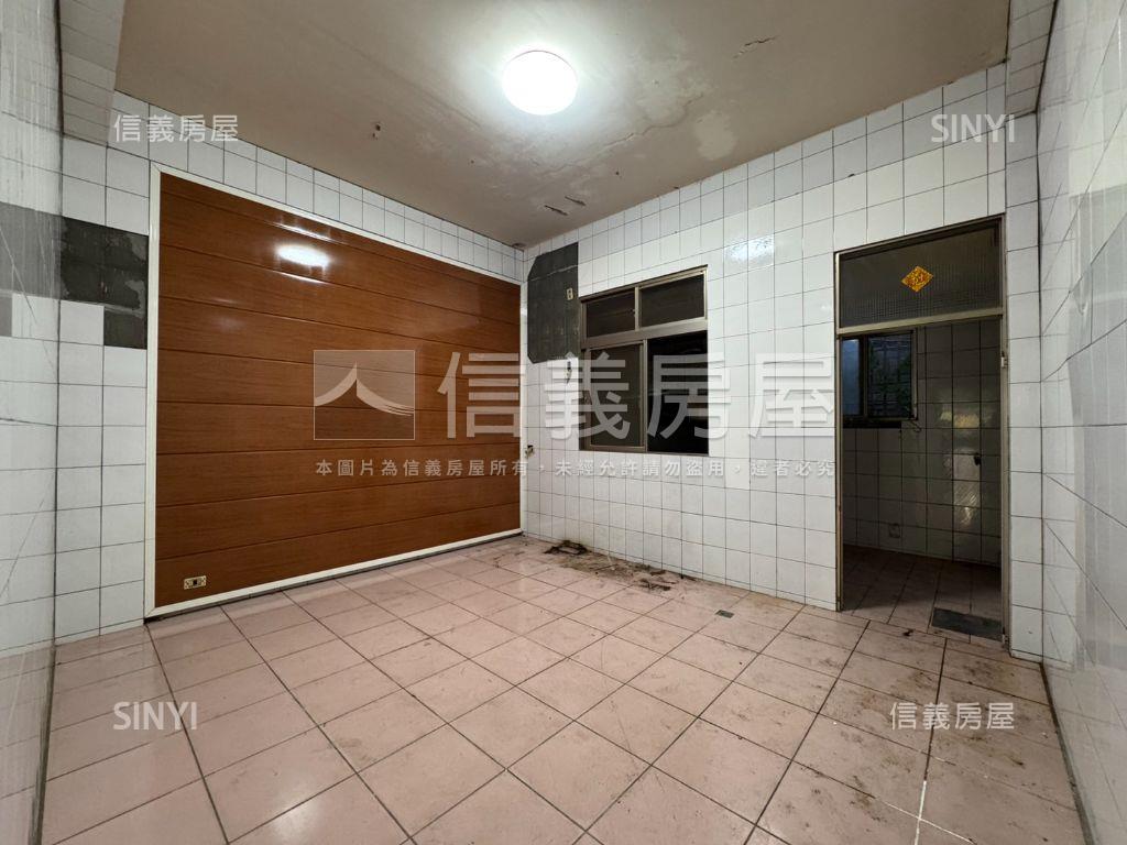 遊園北路透天★格局方正房屋室內格局與周邊環境