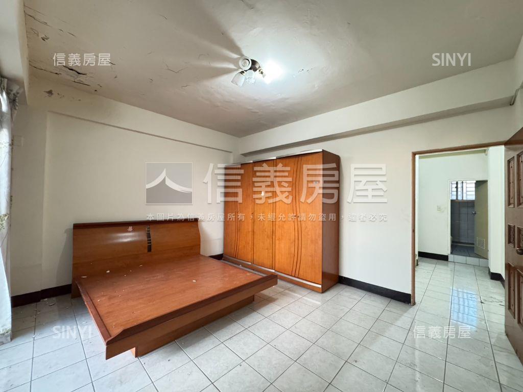 遊園北路透天★格局方正房屋室內格局與周邊環境