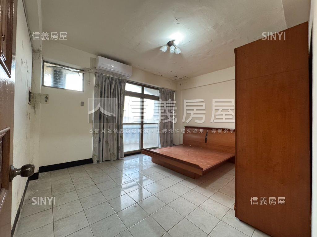 遊園北路透天★格局方正房屋室內格局與周邊環境